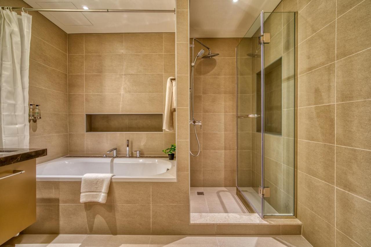 Incredible Views From This Classy Apt With Terrace Dubai Eksteriør billede